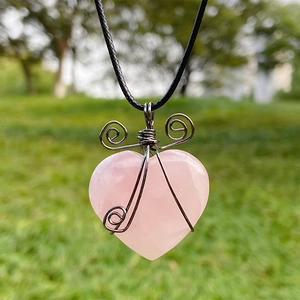 Heart Pendant Necklace Rose Quartz Wire Wrapped Handmade Natural Stone Vintage Bohemian Style Jewelry For Women