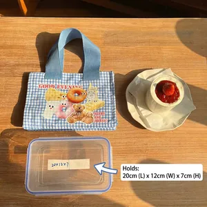 Graziosa borsa da pranzo in tela a quadretti blu con orsetto e manico resistente