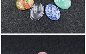 Piedras ovales de cristal natural pulido en colores mezclados para masaje y terapia