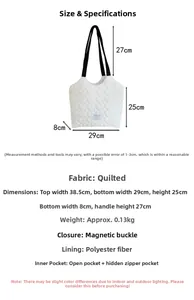 Detailed size chart for the heart quilted canvas tote bag showing dimensions and pockets