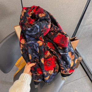 Retro rose floral jacquard scarf with tassels in thick warm cashmere-like fabric
