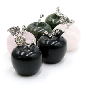 Natural Stone Apple Ornament Polished Crystal Healing Stone Statue With Rhinestone Inlaid Metal Leaf Christmas Home Decor Gift