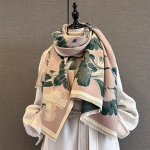 Écharpe épaisse en cachemire avec motif feuilles de ginkgo et franges pour l'hiver