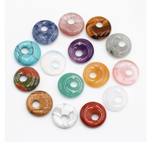 Colgantes de dona de 14mm en cristal natural y ágata en varias piedras preciosas