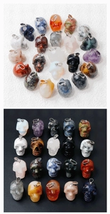 Détails de pendentifs crâne en cristal sculpté de 1 pouce avec bélières en métal