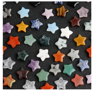 Macro di pietre preziose naturali da 15 mm lucidate a forma di stella in vari colori