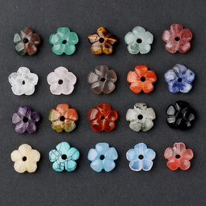 Mix of 20 natural crystal flower beads including amethyst and rose quartz for DIY jewelry