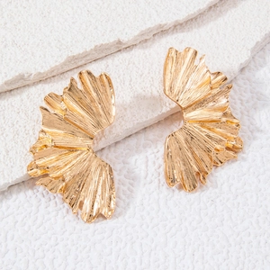 Fashion gold alloy earrings with large textured flower petal design and metallic finish