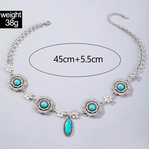 Collier bohème en argent avec fleurs turquoise, longueur de 45cm et poids de 38g