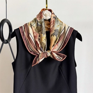 Retro Floral Silk Wool Blend Square Scarf For Women Exquisite Peony Printed Elegant Lightweight Fashion Accessories Scarf