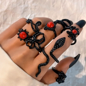 Gothic Punk Ring Set Black Alloy Snake Spider Skull Red Rhinestone Retro Vintage Fashion Jewelry Women