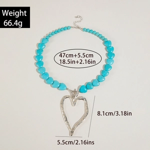 Boho-Halskette mit türkisen Herzperlen zeigt Maße 47cm und Gewicht von 66,4g