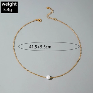 Detail einer Goldhalskette mit Perlenanhänger, 5,3g Gewicht, 41,5cm+5,5cm Kettenlänge