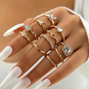 Goldene Schmetterling Herz Geometrische Strass Legierung Ringe Für Frauen Mode Schmuck Welle Design Schmuck Zubehör