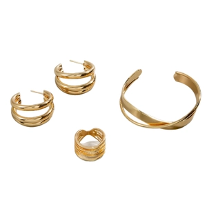 Set gioielli geometrici vintage dorati con orecchini a strati, bracciale e anello