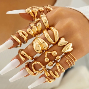 Fashion Gold Plated Alloy Rings Irregular Geometric Hollow Heart Spiral Stacking Exaggerated Street Style Jewelry Women