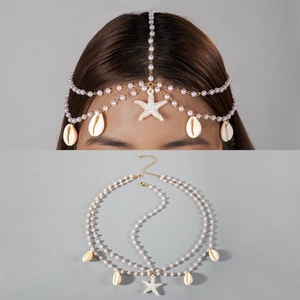 Chaîne de tête bohème avec perles colorées et étoile de mer style plage d'été