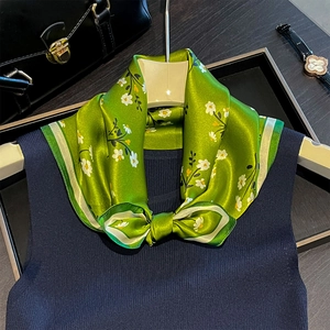 Foulard Quadrato Raso Di Gelso Stampa Floreale Geometrica Piccolo Fazzoletto Da Collo Per Donna Elegante Moda Viaggio Accessorio