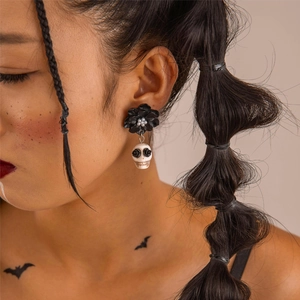 Gothic Skull Camellia Dangle Earrings With Imitation Artificial Pearl Flower And Earring Post Punk Halloween Retro Jewelry For Women