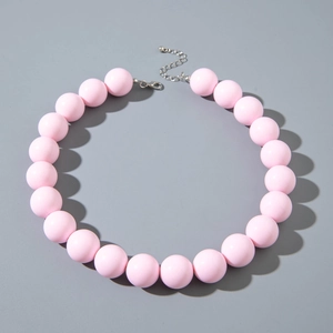 Detailed view of pink oversized beads necklace with silver adjustable lobster clasp