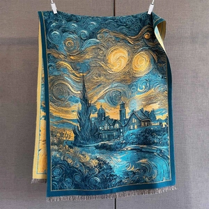 Détails du tissage et des franges de l'écharpe style peinture à l'huile La Nuit Étoilée