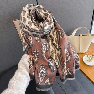 Classic paisley pattern scarf with fringe trim, warm oversized pashmina for autumn and winter