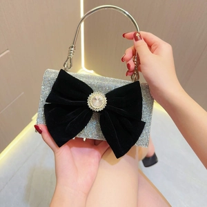 Sac de Soirée de Luxe en Strass pour Femmes Argent Noir Nœud en Velours Poignée en Anneau Métallique Sac à Main Mariage Fête