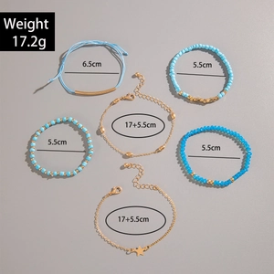 Détail du lot de 6 bracelets bohèmes en perles bleues avec breloques étoiles et mesures