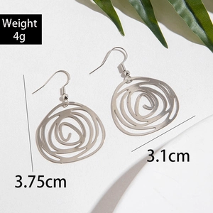 Irregular silver hollow rose spiral pendant earrings, minimalist geometric style, 4g weight