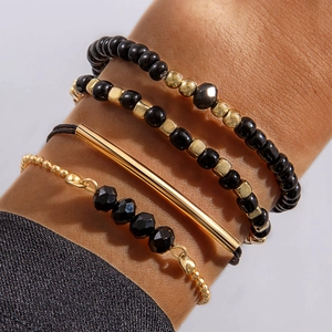 Ensemble de Bracelets en Perles Noires Fait Main Avec Tube en Alliage d'Or Bracelets Superposés en Corde Tissée Minimaliste Femme