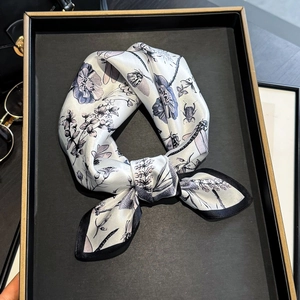 Elegant Square Scarf Pure Mulberry Satin Dragonfly Flower Print Vintage Fashionable Neck Wrap For Women