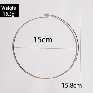 Minimalist silver metal collar choker with spherical clasp and spiral design dimensions