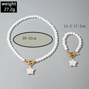 Specifiche dettagliate delle dimensioni per set collana e bracciale con perle