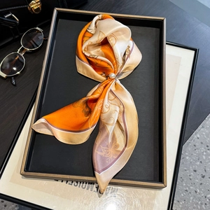 Elegant 100% mulberry silk square scarf with floral patterns and pearl buckle accent