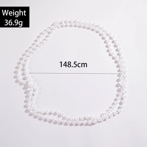 Detail of double-layer faux pearl necklace measuring 148.5cm and weighing 36.9g
