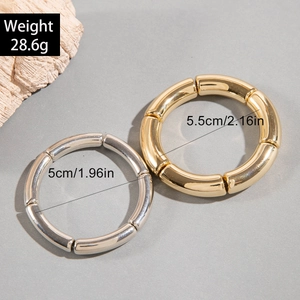 Bamboo-style metal bangle showing weight 28.6g and size 5.5cm/5cm dimensions
