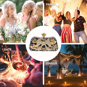 Vues détaillées de la pochette de soirée en velours de luxe avec strass dorés pour mariage