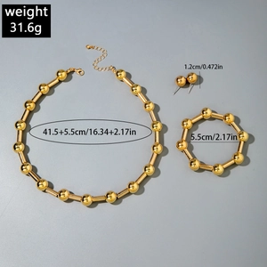 Set di gioielli minimalisti placcati in oro con collana di perline, bracciale e orecchini
