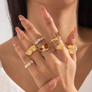 Ensemble de Bagues Vintage en Alliage avec Texture de Lave Irrégulière pour Femmes Plaqué Or Argent Strass Perle Artificielle