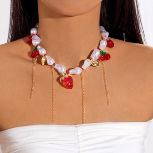 Collana Di Künstliche Perle Di Imitazione Barocche Con Ciondoli Fragola Ciliegia E Nappine Cuore Oro Gioielli Romantici Dolci Per Donne