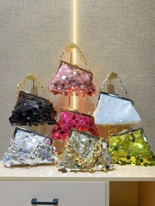 Sparkly sequin triangle clutch evening bags in multiple colors with gold chain handles
