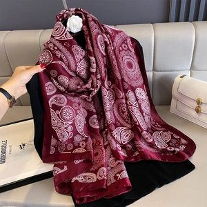 Elegant Paisley Print Scarf Shawl Faux Satin Satin Lightweight Sun Protection Travel Wrap For Women Vintage Fashion Accessory