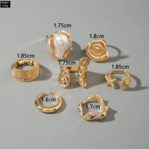 Baroque pearl and geometric floral gold ring set with weight and size specifications