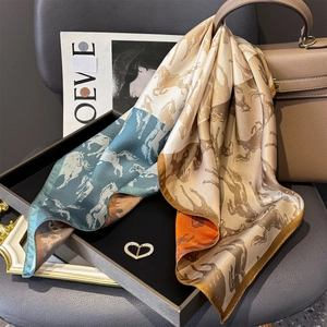 Mulberry Satin Scarf Women Horse Print Twill Square Head Neck Scarf Contrast Color Block Elegant Retro Fashion Accessory