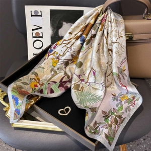 Vintage Tree Of Life Floral Printed Mulberry Silk Square Scarf For Women 100% Silk Twill Rolled Edge Head Scarf Elegant Neck Scarf