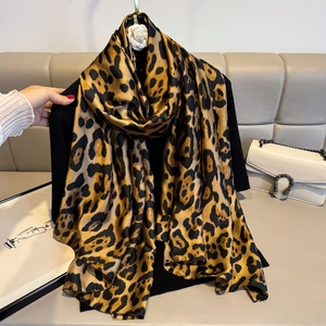 Écharpe À Imprimé Léopard Pour Femmes Foulard En Satin De Satin Artificielle Grand Châle Protection Solaire Élégant