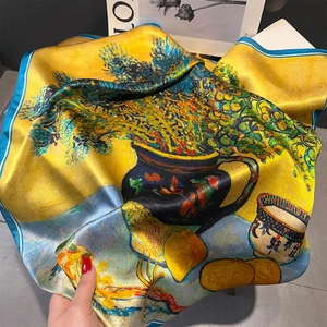 Foulard en soie classique avec imprimé peinture à l'huile et bords roulés bleus chic