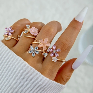 Anillos Florales De Flores Aleación Dorada Strass Perla Artificial De Imitación Ajustable Estilo Dulce Joyería Mujer