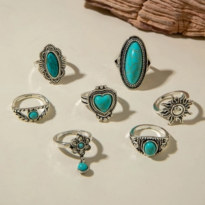 7-piece bohemian vintage silver ring set with turquoise stones and floral patterns