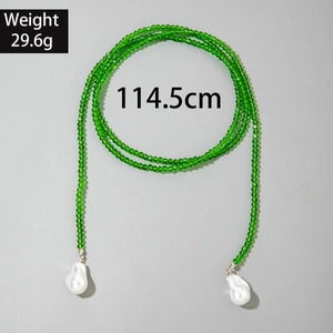 Long green crystal beaded necklace with pearls, 114.5cm length and 29.6g weight.